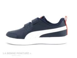 Puma COURTFLEX Bleu Marine - Basket Enfant Avec Scratches 9 Puma COURTFLEX Bleu Marine - Basket Enfant Avec Scratches -France Chaussure Soldes 2024 cd24607c73b9e66c561f35ea11d5d5ef img 0727.jpg 172425