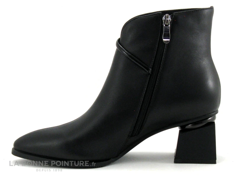 Metamorf Ose MACUP Noir - Boots Pointues - Laniere Vernie 3 Metamorf Ose MACUP Noir - Boots Pointues - Laniere Vernie – Image 3