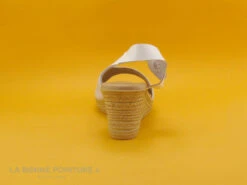 Eva Frutos 9538 Blanc - Metallise - Sandale Compensee 10 Eva Frutos 9538 Blanc - Metallise - Sandale Compensee -France Chaussure Soldes 2024 cd24607c73b9e66c561f35ea11d5d5ef img 3033.jpg 132237