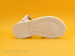 Wipop YOEUR - Blanc - Coeurs Strass - Sandale Fille 7 Wipop YOEUR - Blanc - Coeurs Strass - Sandale Fille -France Chaussure Soldes 2024 cd24607c73b9e66c561f35ea11d5d5ef img 3686.jpg 121680