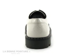 Kickers KICK DECKLOW Blanc Casse Vernis - 911270 - Derbi Femme -France Chaussure Soldes 2024 cd24607c73b9e66c561f35ea11d5d5ef img 3968.jpg 176273