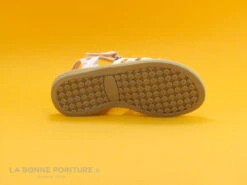 Chipie VERSA Flower - Blanc Rose Vert Glitter - Sandale Fille -France Chaussure Soldes 2024 cd24607c73b9e66c561f35ea11d5d5ef img 6235.jpg 135893