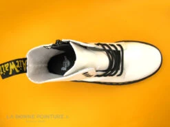 Dr. Martens Dr Martens JADON White Polished - 15265100 - Bottine Blanche -France Chaussure Soldes 2024 cd24607c73b9e66c561f35ea11d5d5ef img 6801.jpg 155555
