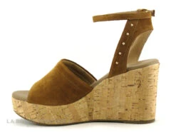 NeroGiardini E307663D 326 Velours Tabacco - Nu-pieds Compense Marron 9 NeroGiardini E307663D 326 Velours Tabacco - Nu-pieds Compense Marron -France Chaussure Soldes 2024 cd24607c73b9e66c561f35ea11d5d5ef img 7151.jpg 180068