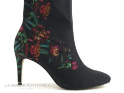 Tamaris 1-25370-23 Black Flower - Bottine Fleurie Talon Haut -France Chaussure Soldes 2024 cd24607c73b9e66c561f35ea11d5d5ef img 7400.jpg 139652