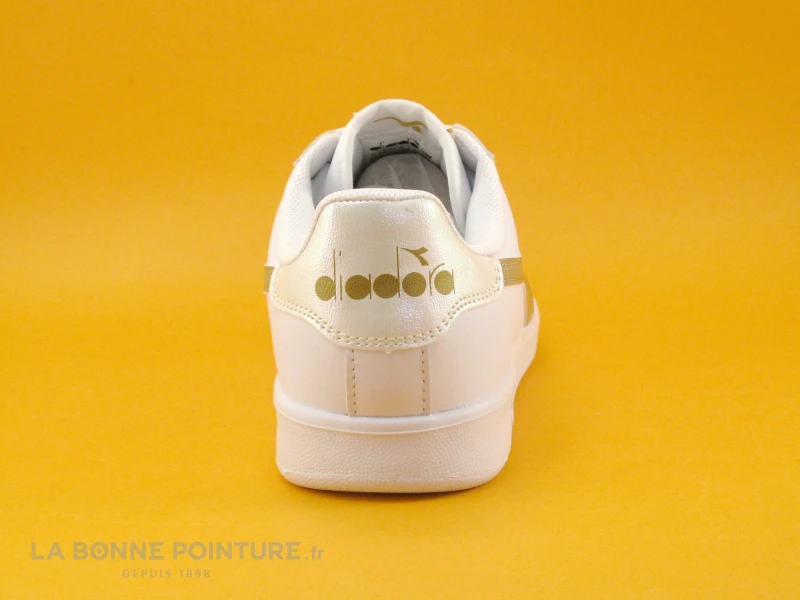Diadora GAME 872730-40-31 White Gold - Sneakers Blanche Et Or 4 Diadora GAME 872730-40-31 White Gold - Sneakers Blanche Et Or – Image 4