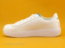 Diadora GAME STEP KALEIDO 892820-40-3 - Blanc Vert - Sneakers -France Chaussure Soldes 2024 cd24607c73b9e66c561f35ea11d5d5ef img 7503.jpg 168602