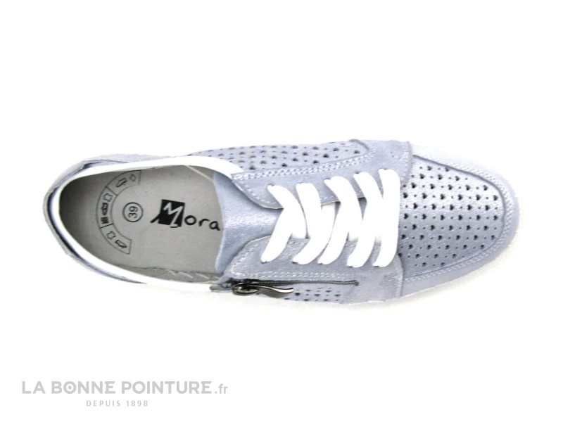 Morans WECK Bleu Ciel - Perforations Coeurs - Chaussure Basse Femme 6 Morans WECK Bleu Ciel - Perforations Coeurs - Chaussure Basse Femme – Image 6