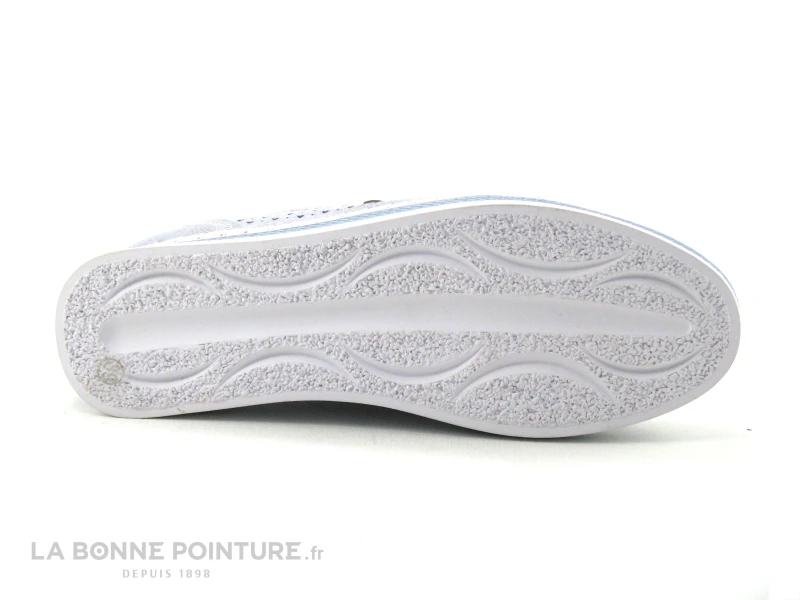 Morans WECK Bleu Ciel - Perforations Coeurs - Chaussure Basse Femme 7 Morans WECK Bleu Ciel - Perforations Coeurs - Chaussure Basse Femme – Image 7