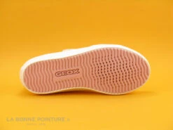 Geox GISLI J024NB White Pink - Basket Fille Blanche Et Rose 13 Geox GISLI J024NB White Pink - Basket Fille Blanche Et Rose -France Chaussure Soldes 2024 cd24607c73b9e66c561f35ea11d5d5ef img 8123.jpg 157119